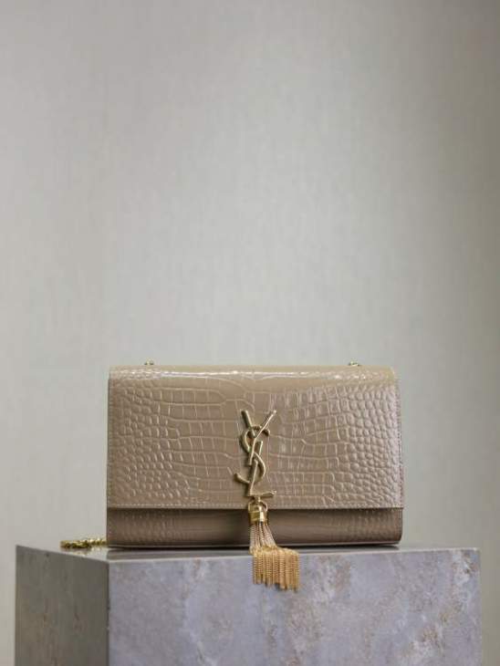 Picture of Saint Laurent Handbags _SKUfw200954506fw